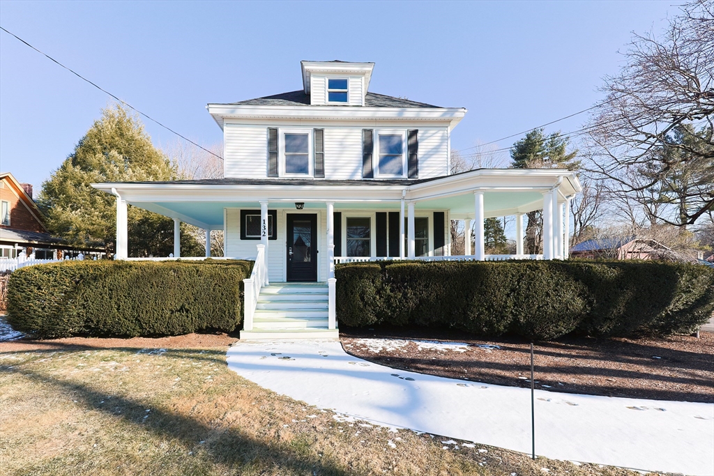 Wrentham, Massachusetts 02093, United States, 3 Bedrooms Bedrooms, ,2 BathroomsBathrooms,Residential,Active,12309