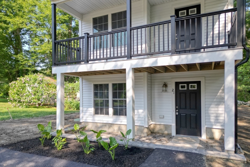21 Valley Road