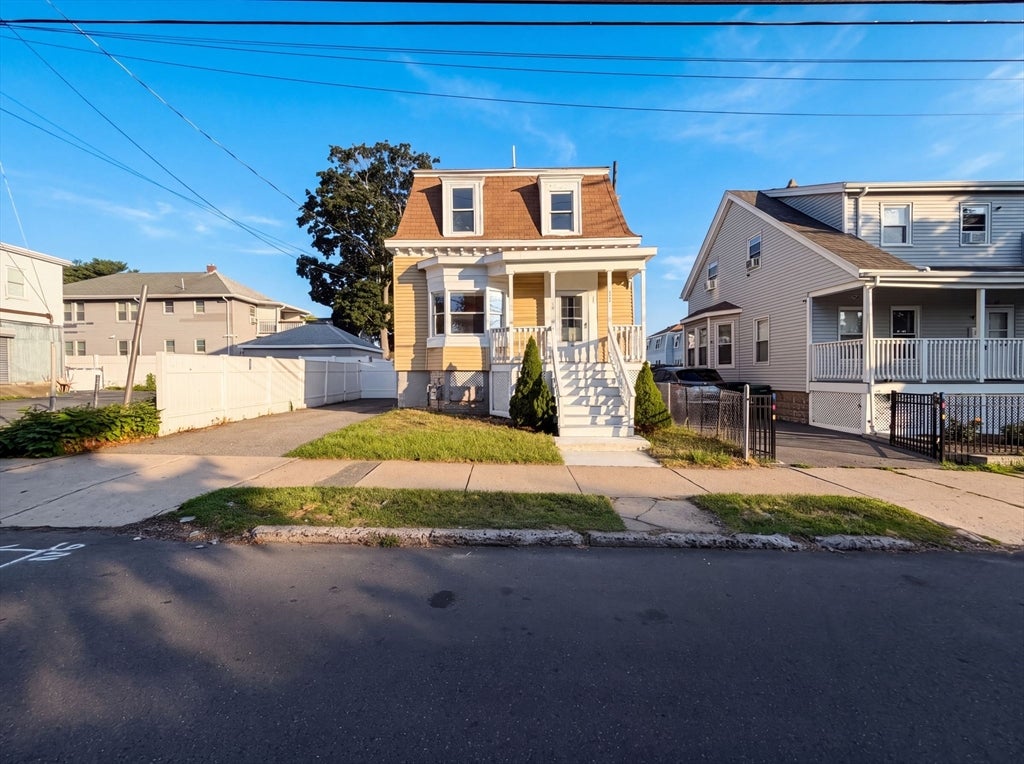 Photo of 103 Goodridge St, Lynn, MA