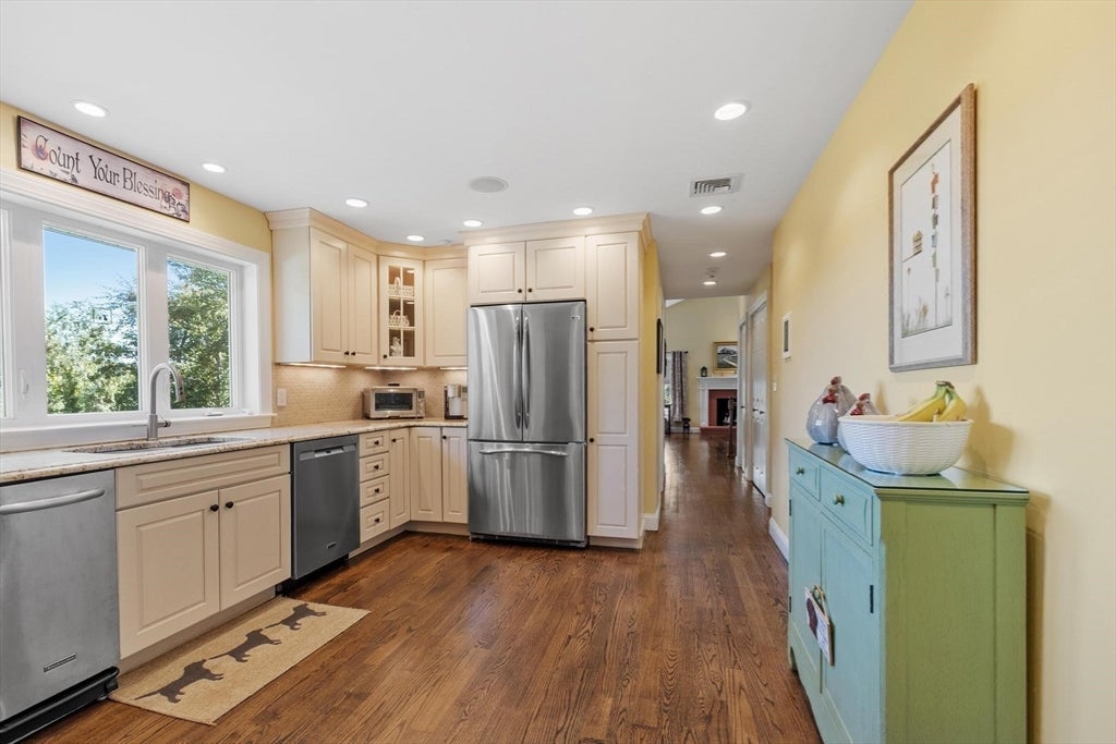 94 Marmion Way, Rockport, MA Photo #14