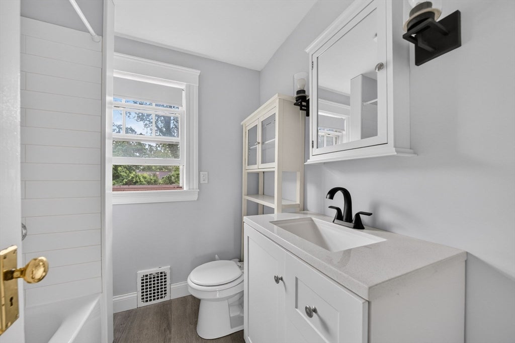 18 Fales Rd, Dedham, MA, 18 Fales Rd, Dedham, MA Photo #19