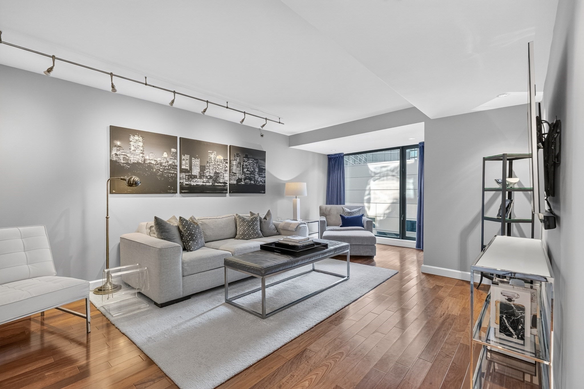 165 Tremont St 804