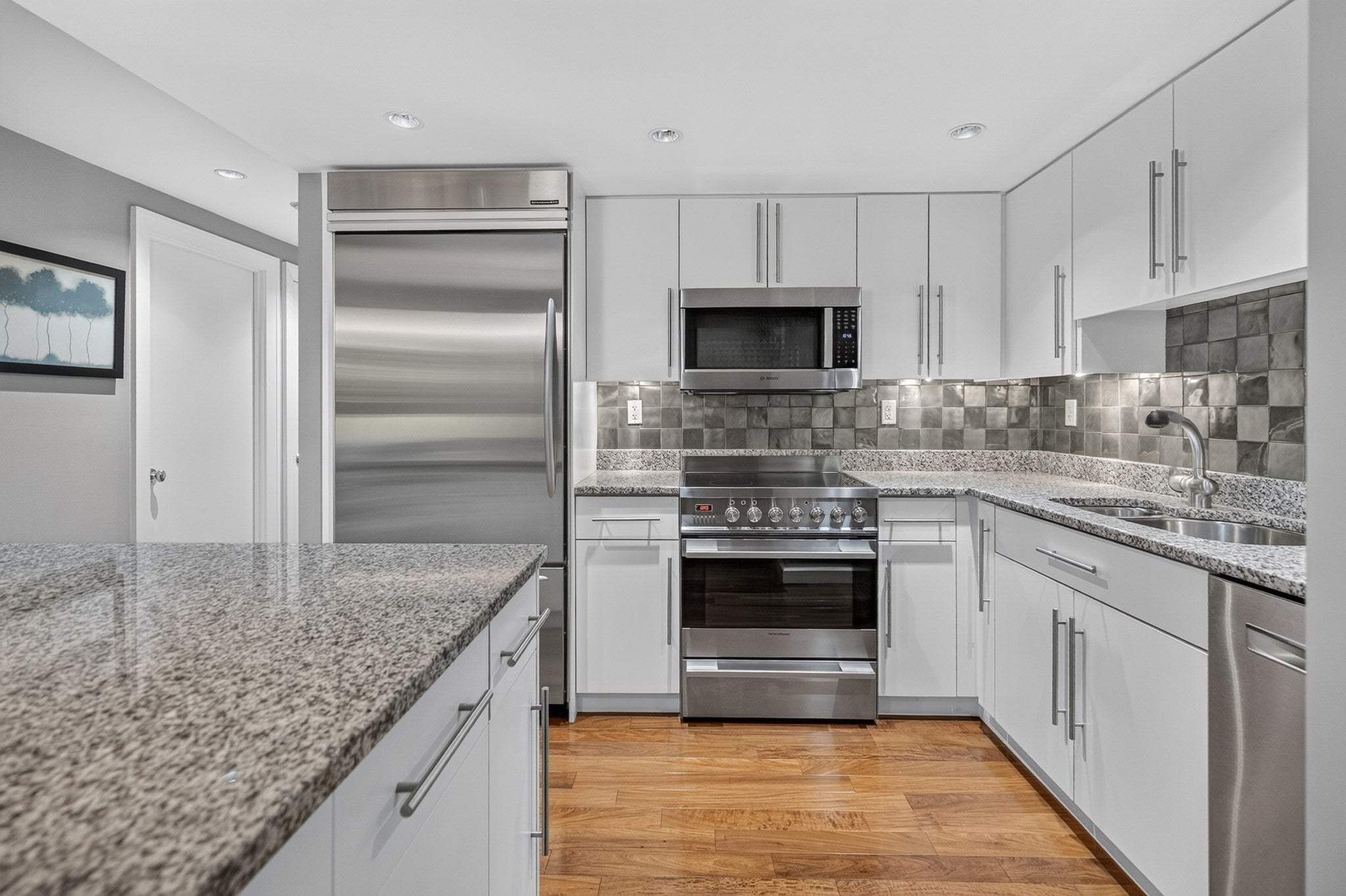 165 Tremont St 804