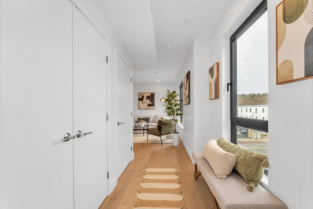 3992 Washington St #204, Boston, MA Photo #8