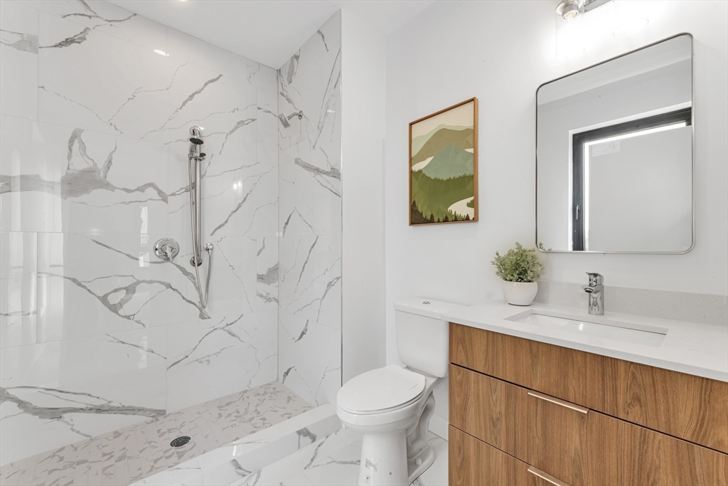 3992 Washington St #204, Boston, MA Photo #13