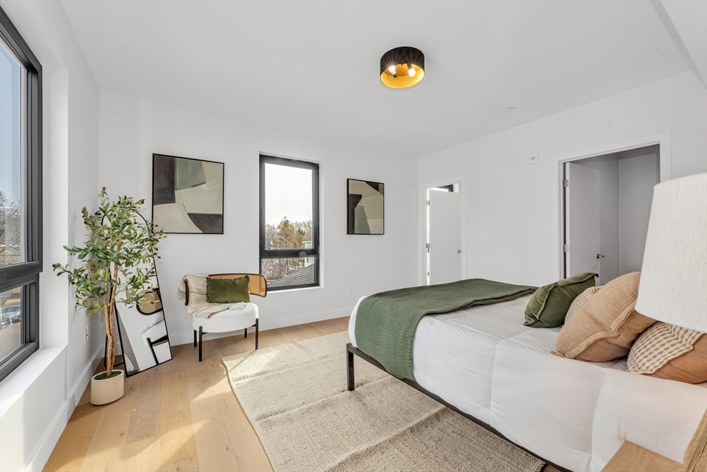 3992 Washington St #204, Boston, MA Photo #9