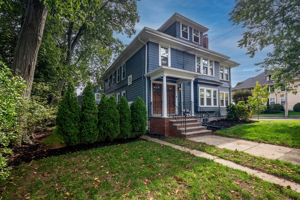 119 Medford St 119
