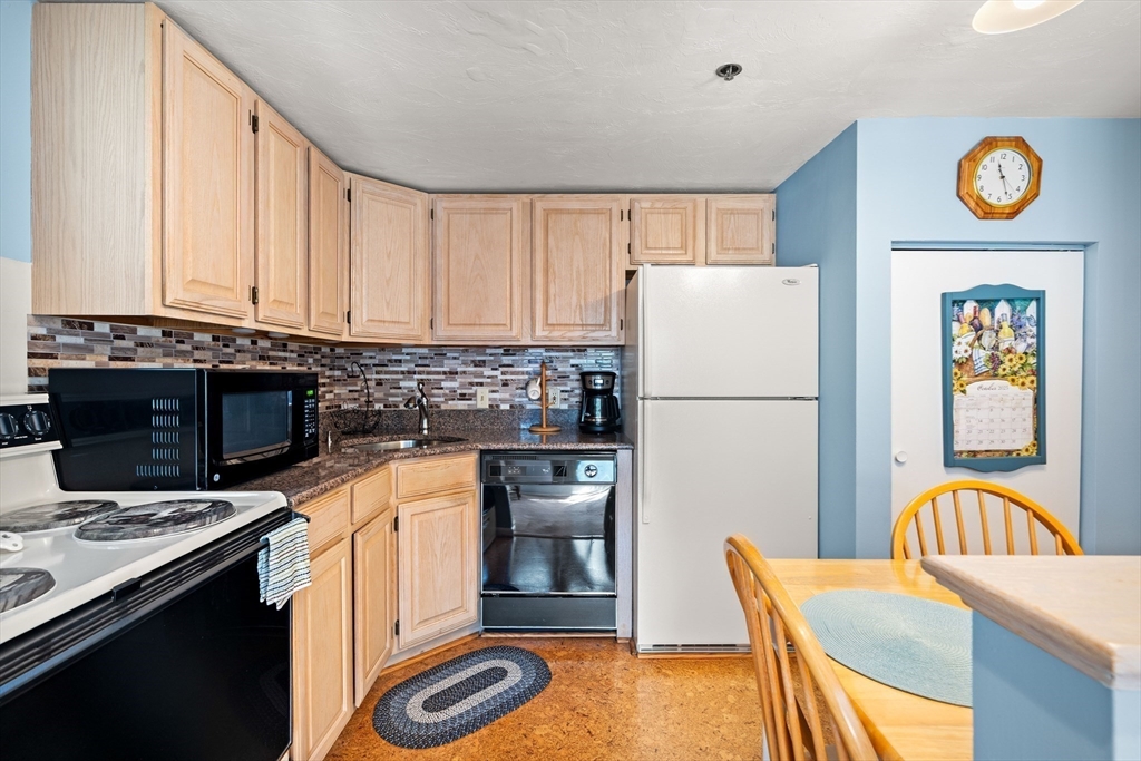 200 Falls Blvd C308
