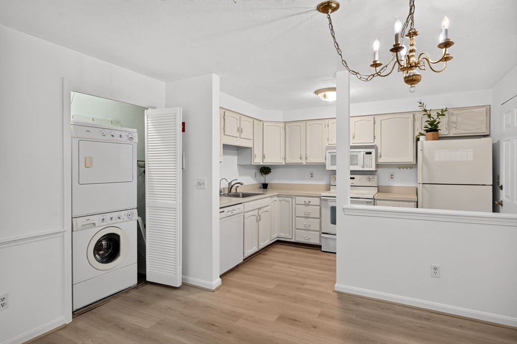 2 Englewood Dr #F8, Harwich, MA Photo #12