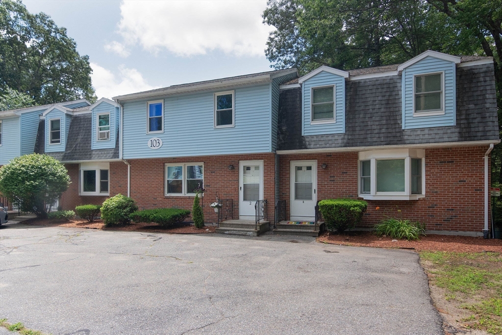 103 Manning St 2