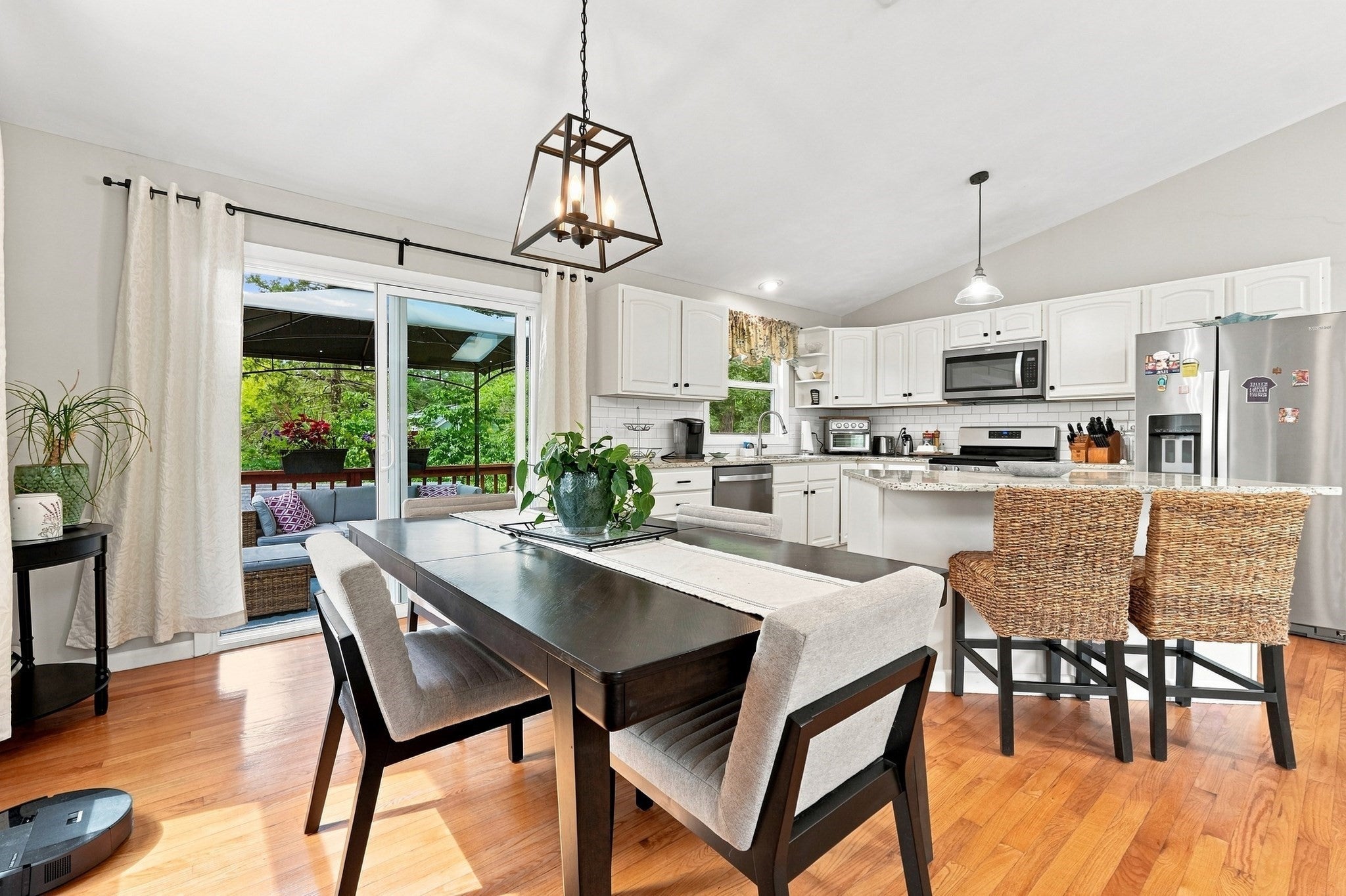 32 Mountaindale Rd, Smithfield, RI, 32 Mountaindale Rd, Smithfield, RI Photo #14