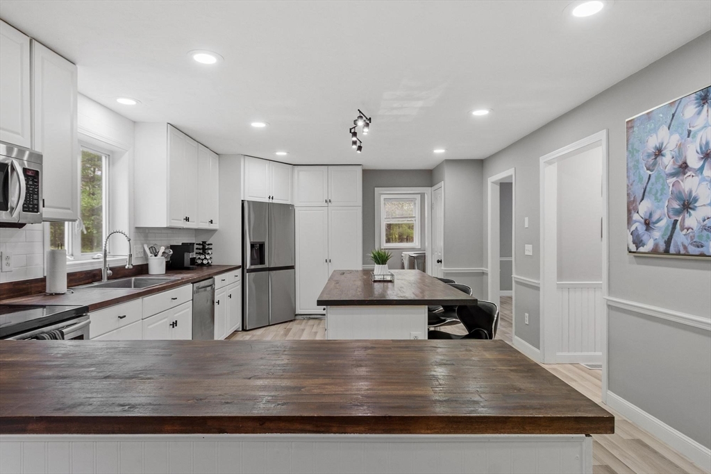 731 Foster Rd, Ashby, MA Photo #16