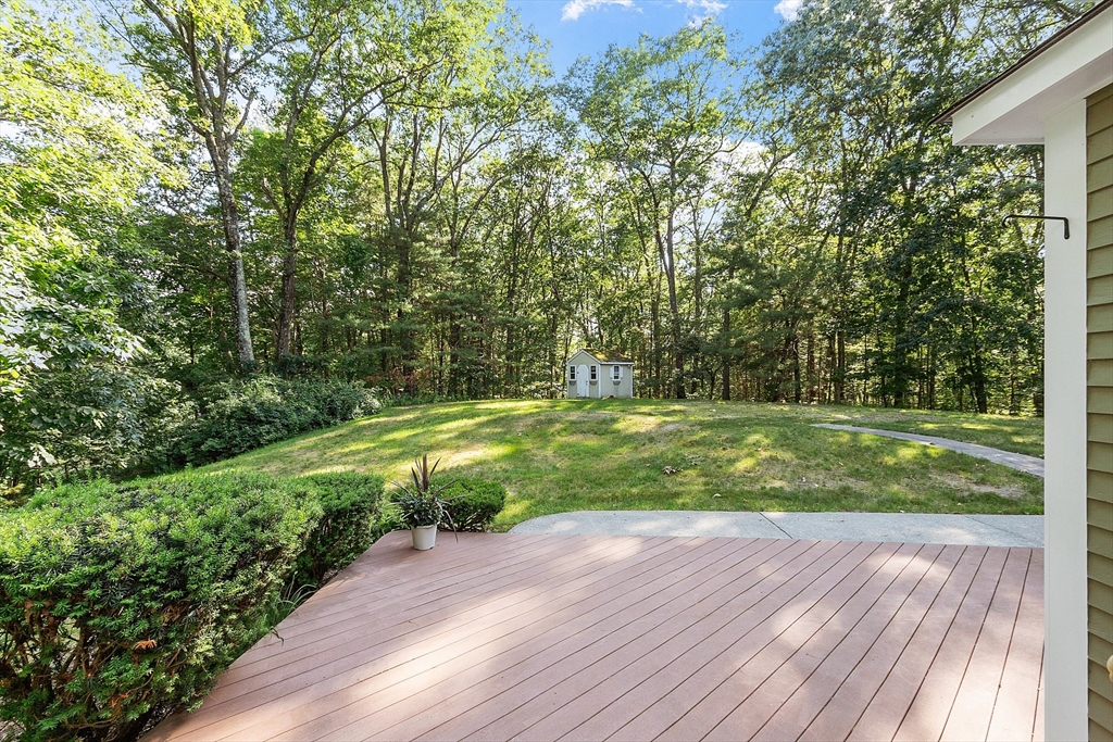 28 Hubbard Lane