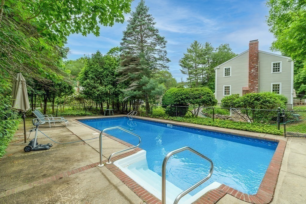 5 Whipple Road