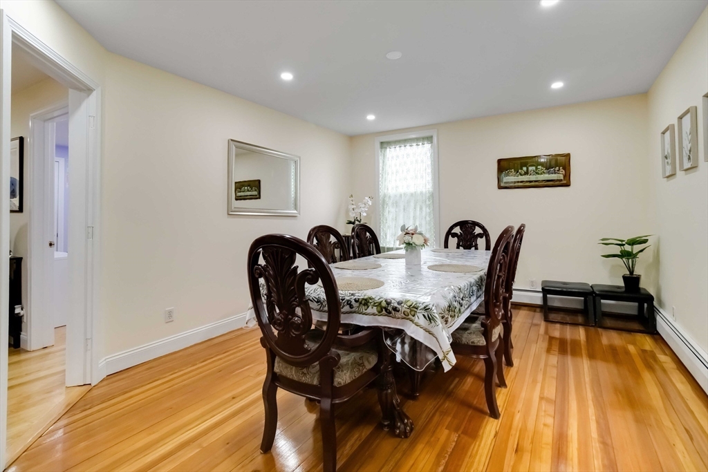 10 Beach Rd 1