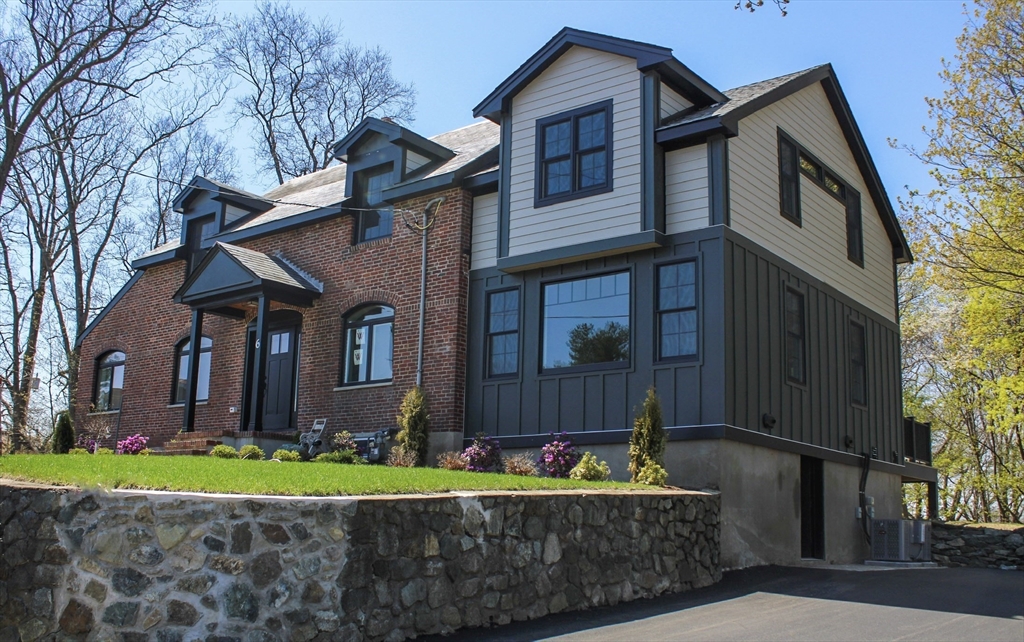 6 Lovis Avenue