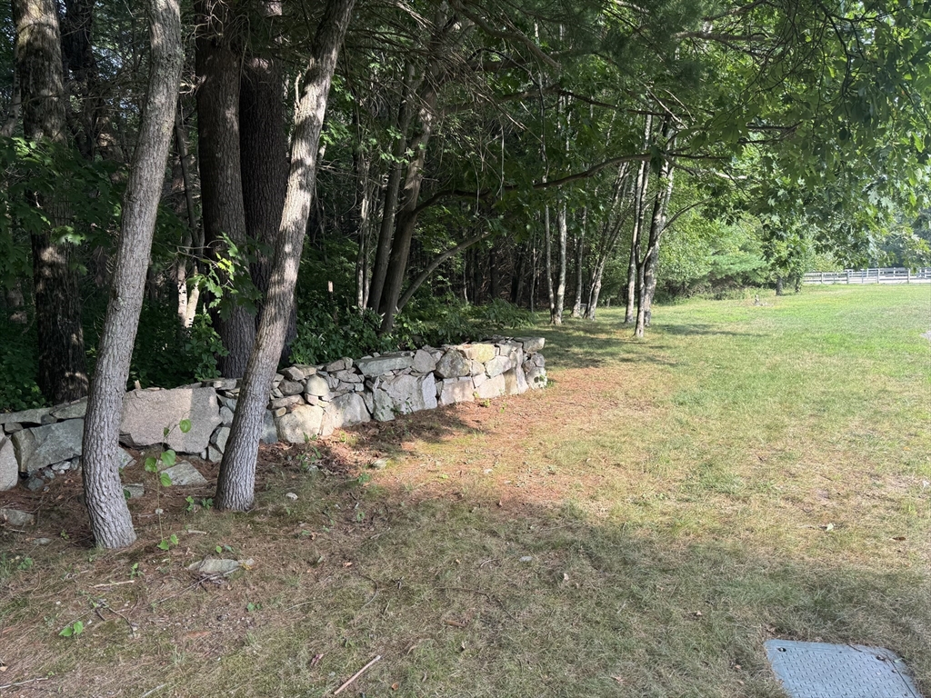 3 Shining Valley Cir