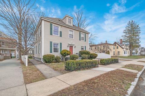 Photo of 65 S Pleasant St #B, Haverhill, MA 01835 (MLS # 73495489)