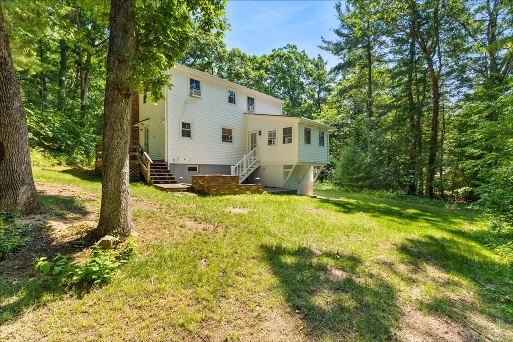 17 Farm St