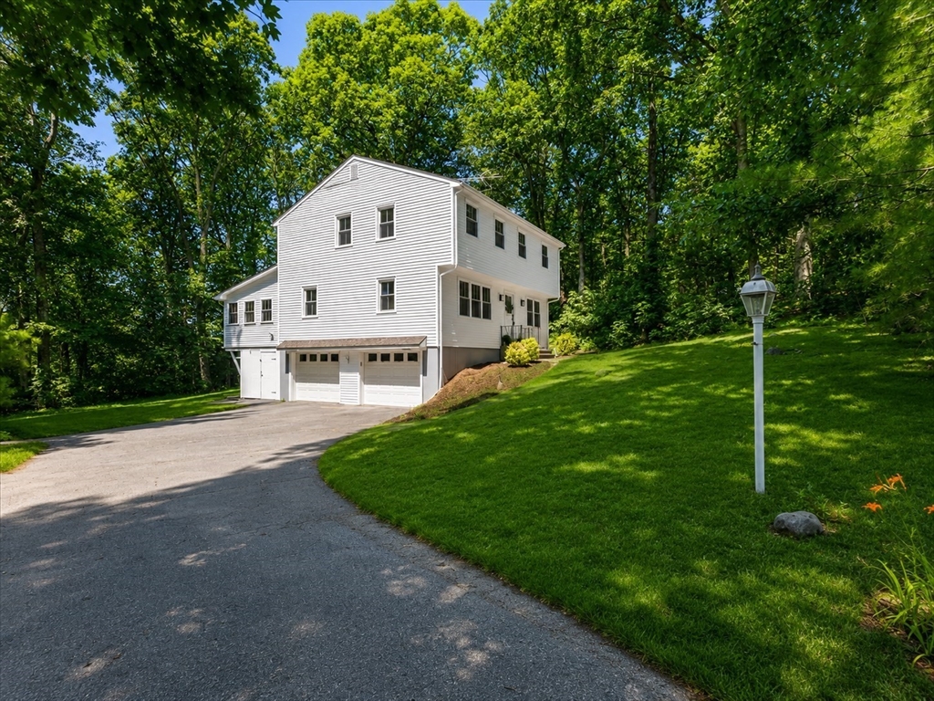 17 Farm St