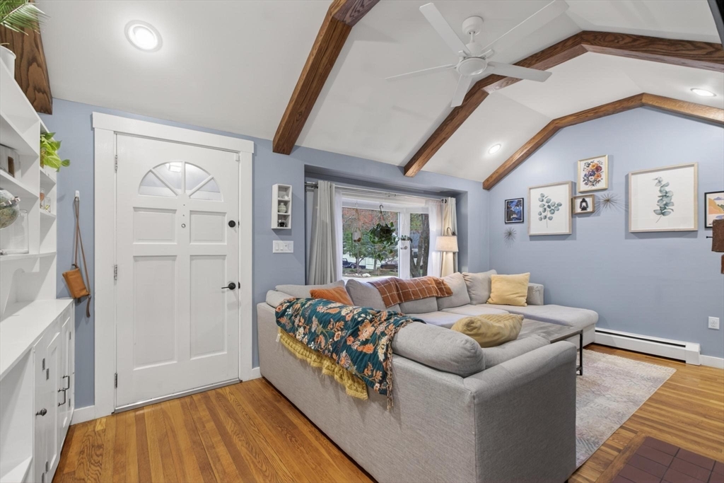 14 Francis Wyman Rd, Burlington, MA Photo #9