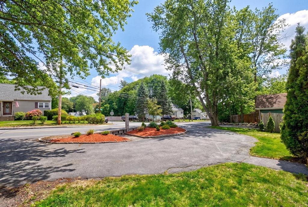 14 Francis Wyman Rd, Burlington, MA Photo #6