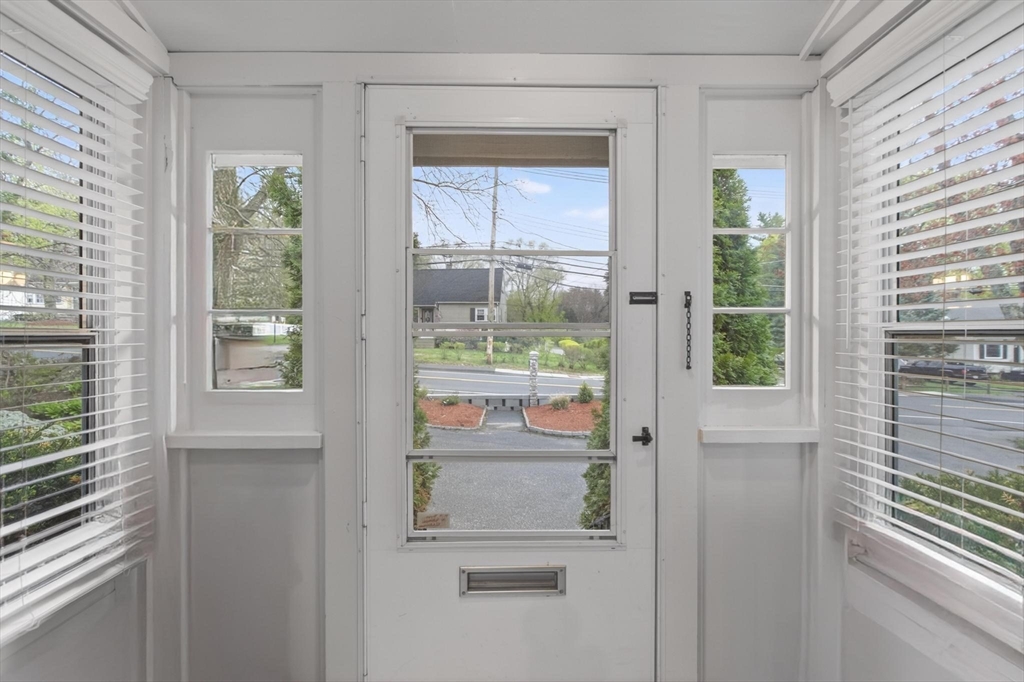 14 Francis Wyman Rd, Burlington, MA Photo #28