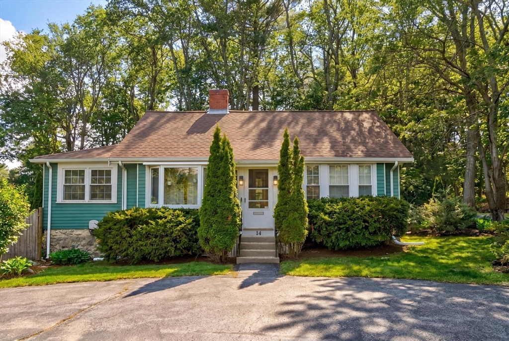 14 Francis Wyman Rd, Burlington, MA Photo #1
