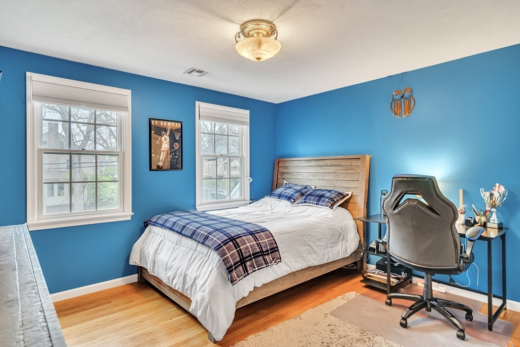 46 Holmes St, Needham, MA Photo #21