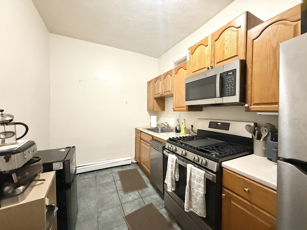 17 Symphony Rd. 6