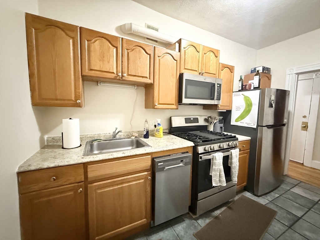 17 Symphony Rd. 6