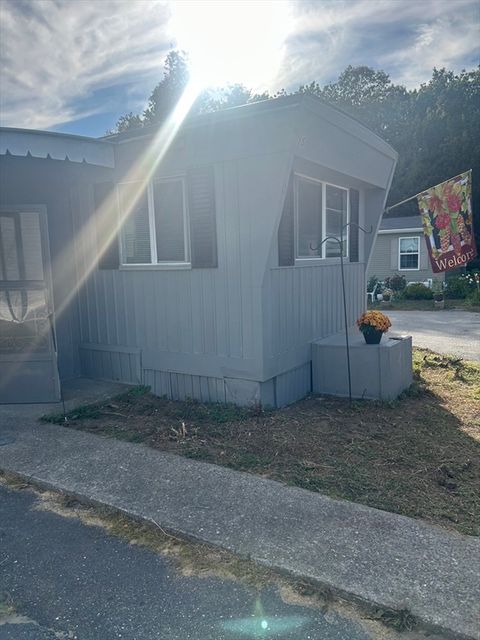 1237 Central 15 Leominster MA 01453