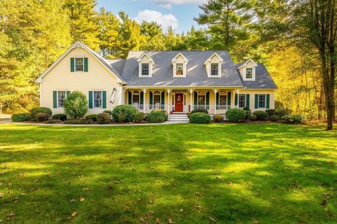 14 Eastwoods Drive Southampton MA 01073