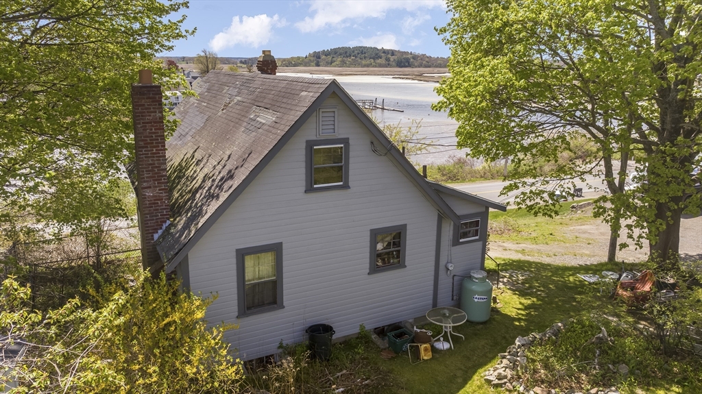 114 Little Neck Rd