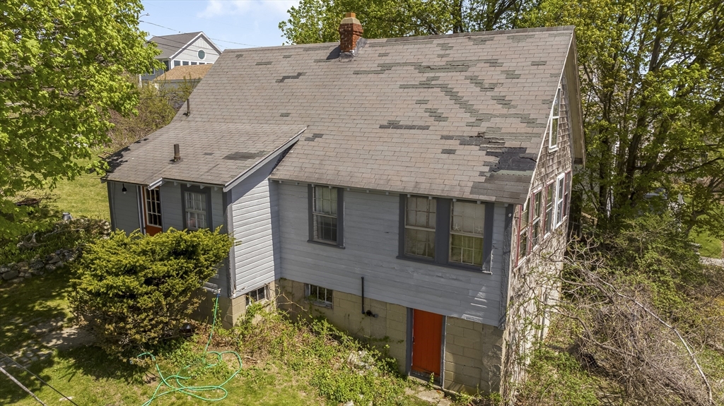 114 Little Neck Rd