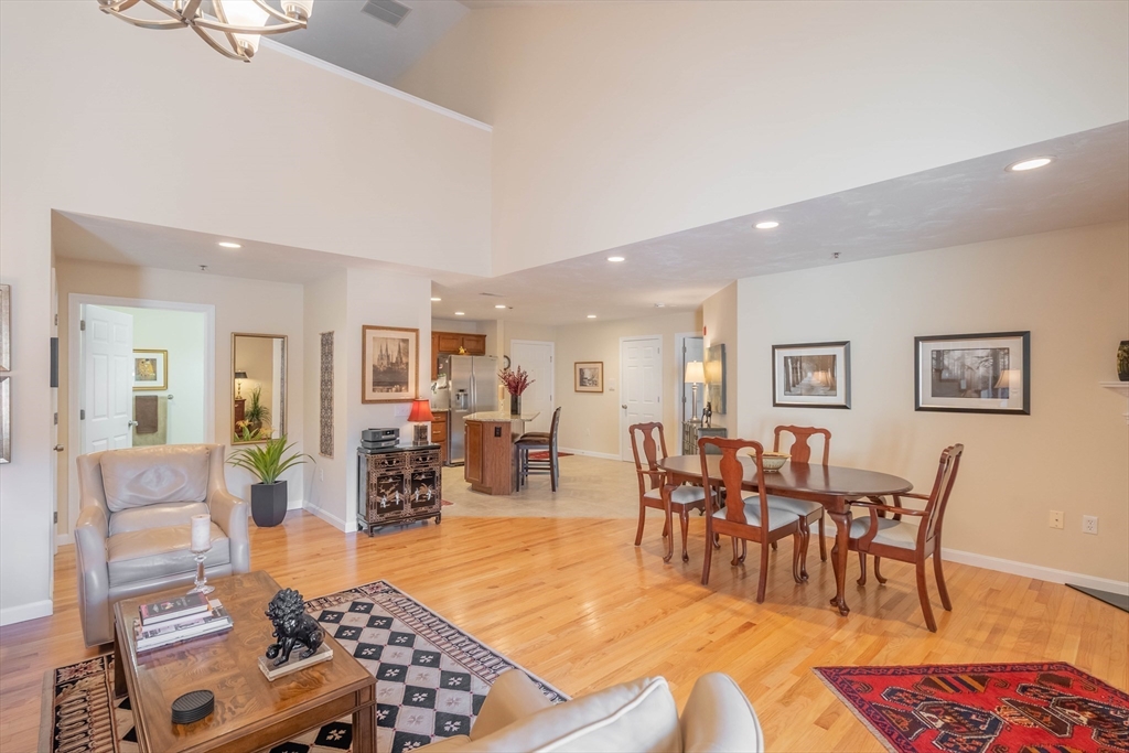 216 Reservoir St 309