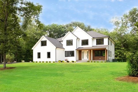 3 Willow St Sharon MA 02067