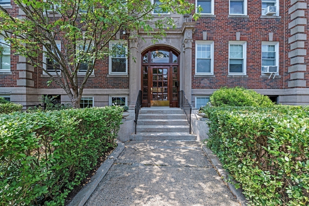 56-58 Selkirk Rd
