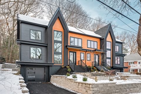 Photo of 129 Withington Rd #129, Newton, MA 02460 (MLS # 73472385)