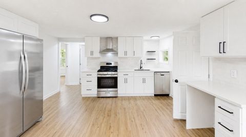 Photo of 291 Broadway #D, Haverhill, MA 01832 (MLS # 73551961)