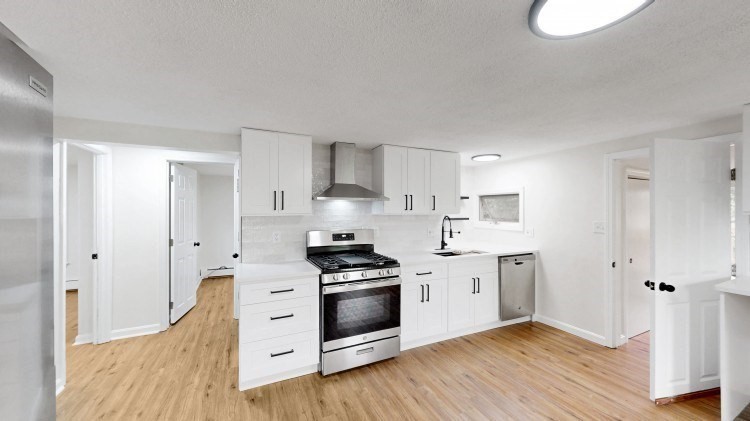 291 Broadway D