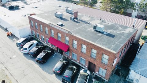 11-17 Newbury St Quincy MA 02171