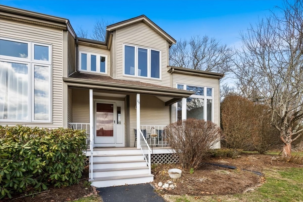 15 Willow Pond Dr 15