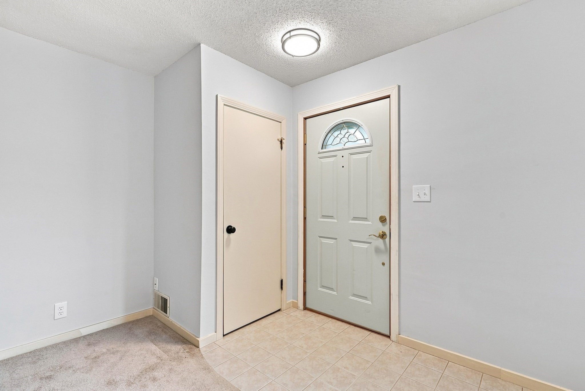 13 Parker St, Agawam, MA, 13 Parker St, Agawam, MA Photo #15