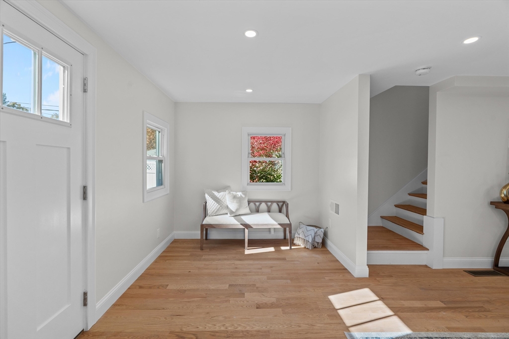 151 Grove Ave