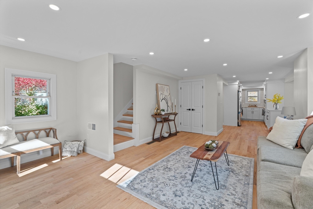 151 Grove Ave