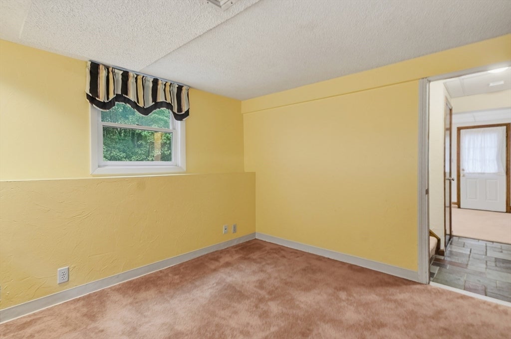 43 Villa Roma Drive #43, Tewksbury, MA Photo #19