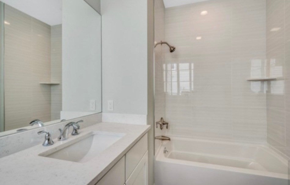 37 Bacon St #a, Watertown, MA Photo #7