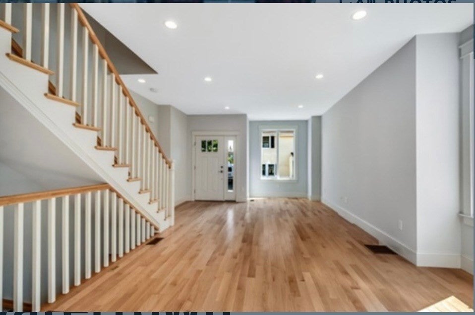 37 Bacon St #a, Watertown, MA Photo #2