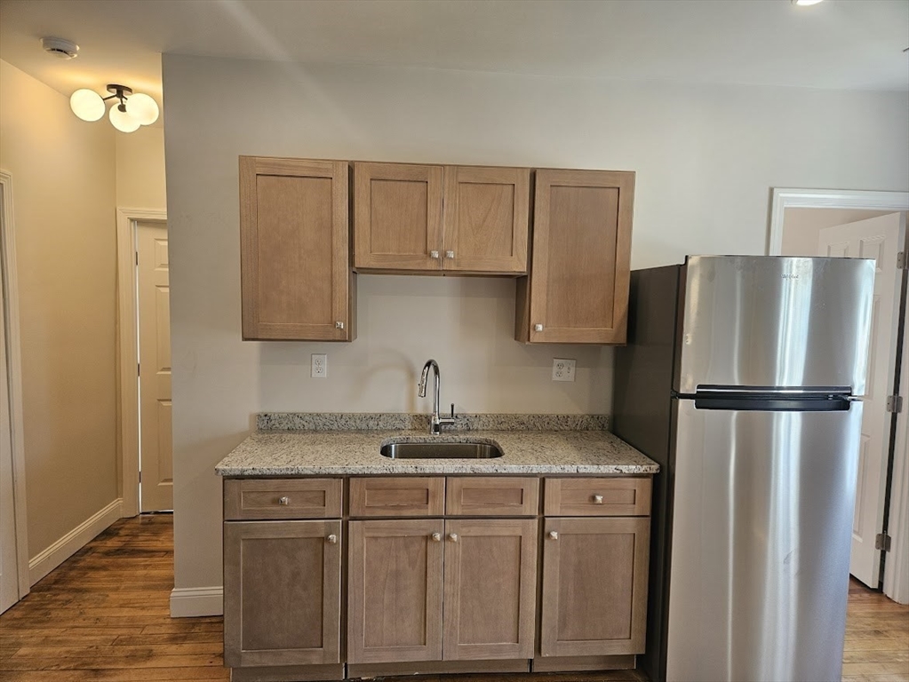 293 School Street 2L